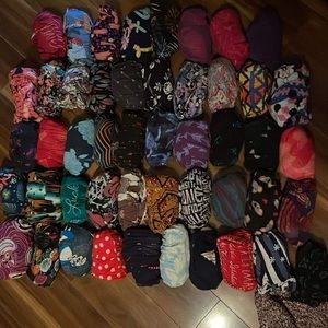 10 dollars a pair of lularoe leggings! Comment below which you want! :)